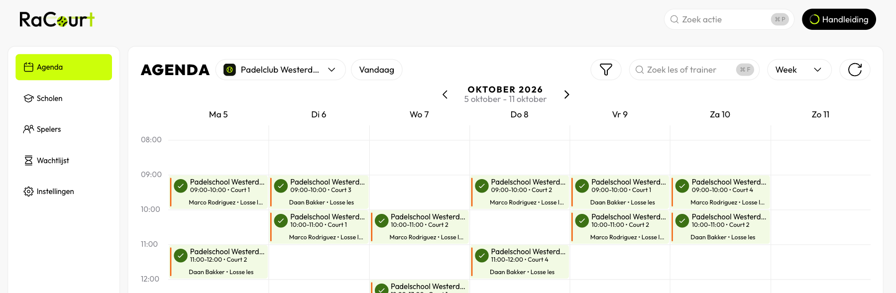 The week calendar of a club in RaCourt, with the lessons of every school on its courts