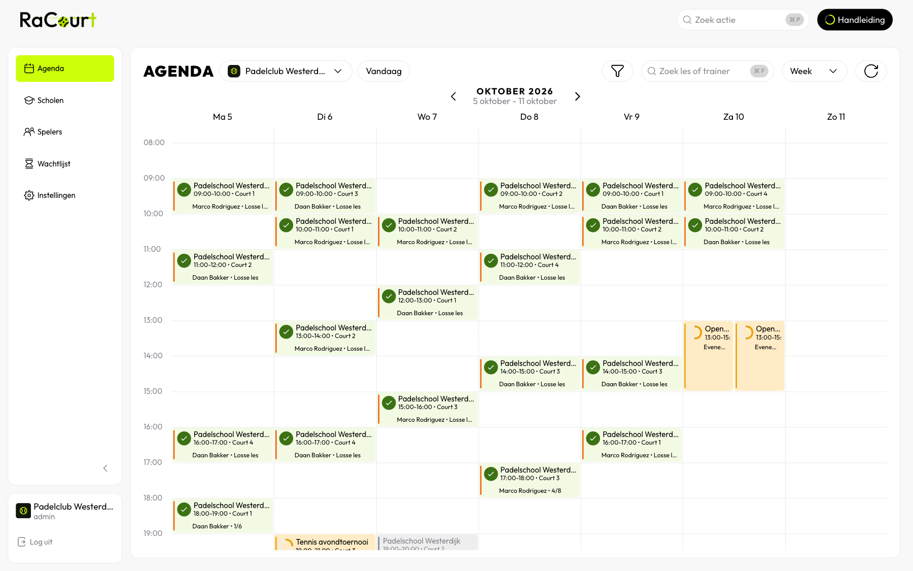 The calendar of a club in RaCourt, with the lessons of every school